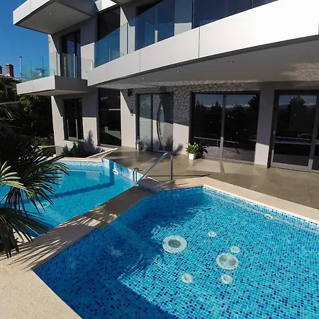 Marjanovic דירה אופטיה